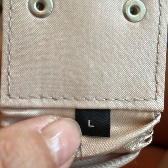 Tan satin wrapped ruched elastic belt - Picture 5 of 5